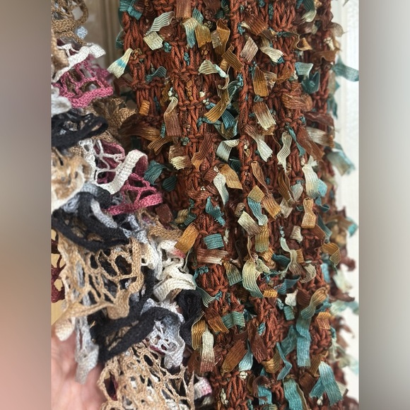 Bundle 2 Scarves - Picture 3 of 3